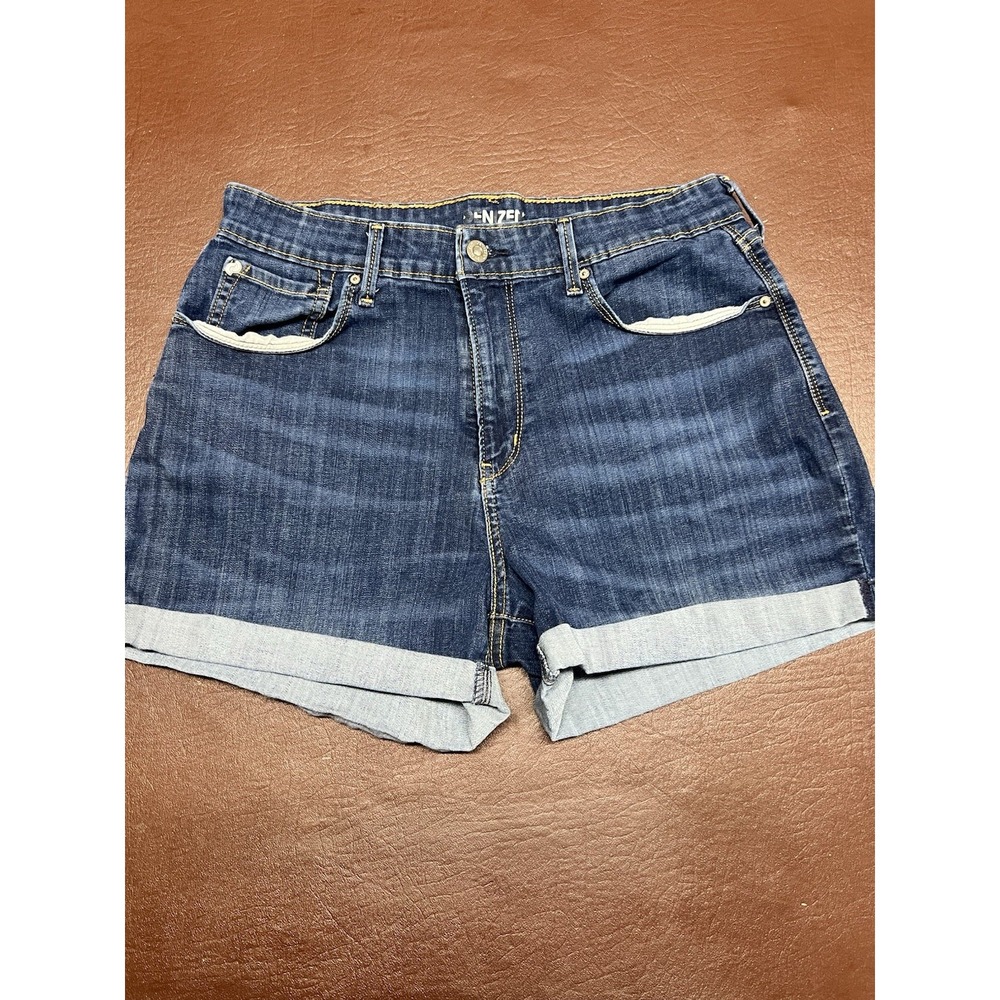 DENIZEN Jean Shorts‎ Women's 12/W31 Blue Mid Rise 5-Pocket Whisker Cuffed Hem